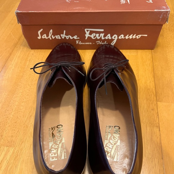 Ferragamo dress shoes Oxford plain-toe. Style: Andrea. - Picture 5 of 6